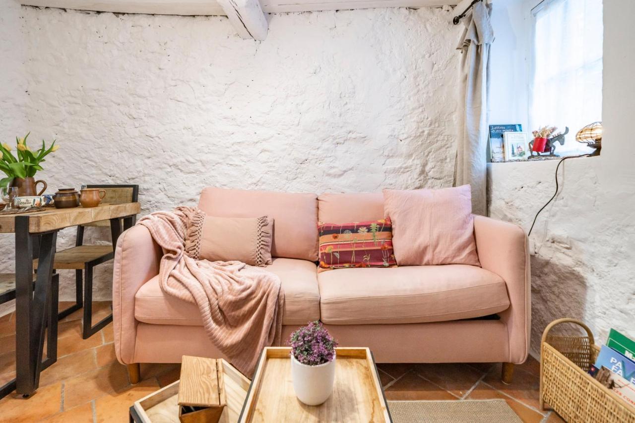 La Maison De L'Ane เซญองส์ ภายนอก รูปภาพ